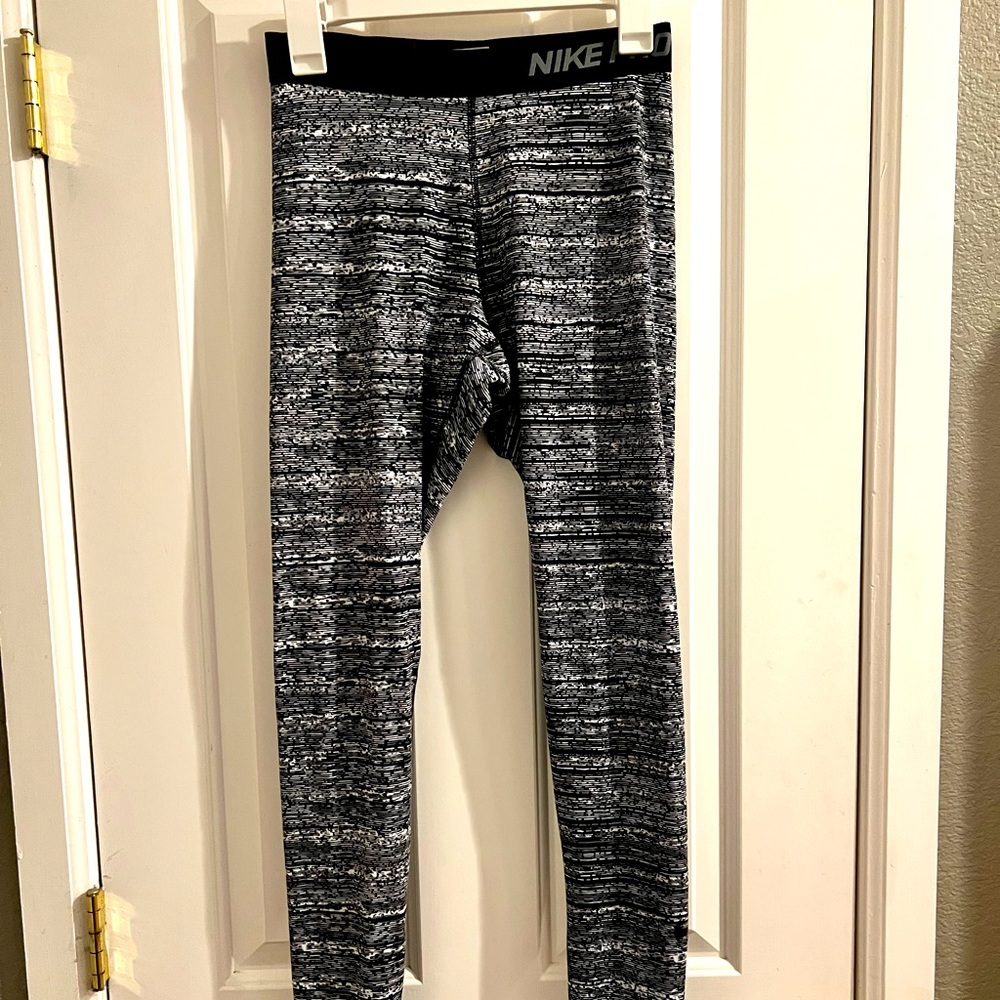 Nike Pro fleece lined running leggings M